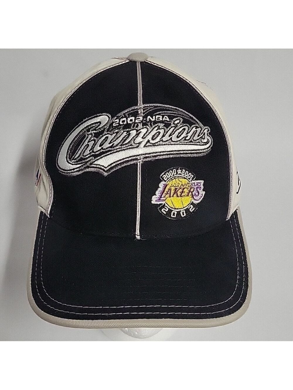 LA Lakers 2002 NBA Champions Reebok Fitted Cap Hat, Size L/XL